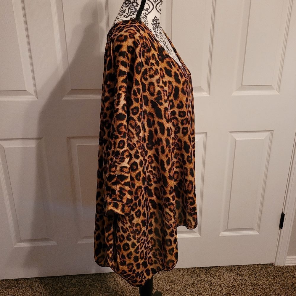 Cakes leopard print poncho style cover-up - Picture 2 of 5